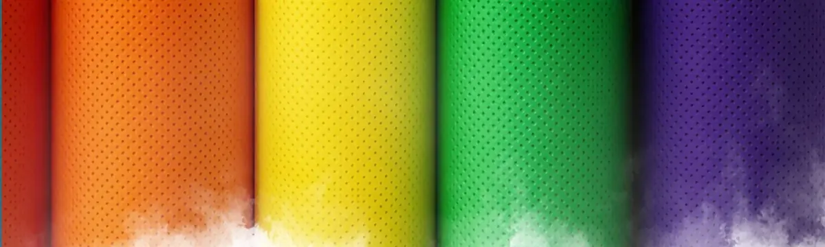 Rolls of PP spunbond nonwoven matched to custom colours