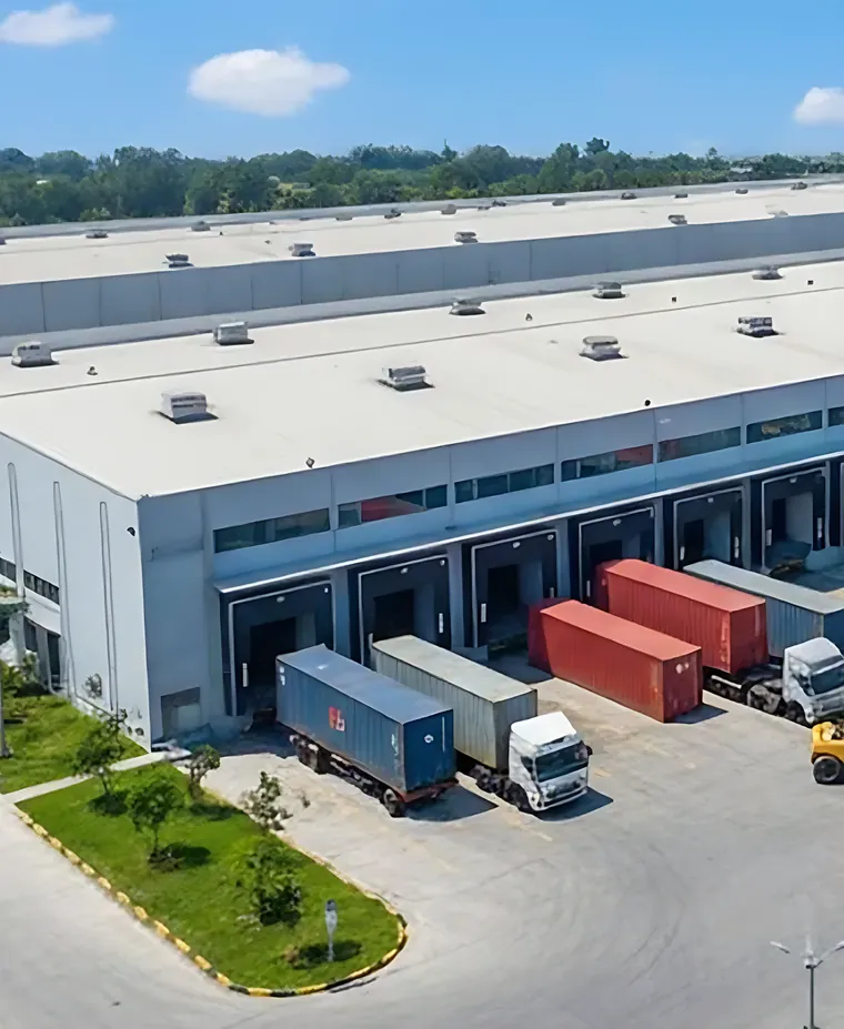Warehouse and container loading docks